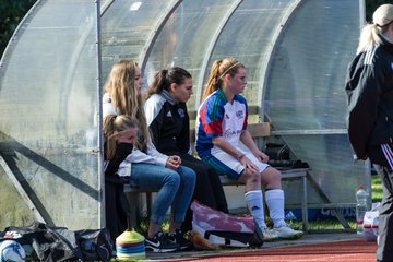 Bild 241 - B-Juniorinnen SV Henstedt Ulzburg - SG Weststeinburg : Ergebnis: 4:0